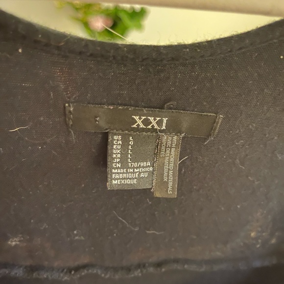 Black Tiered Maxi Dress - Picture 5 of 6